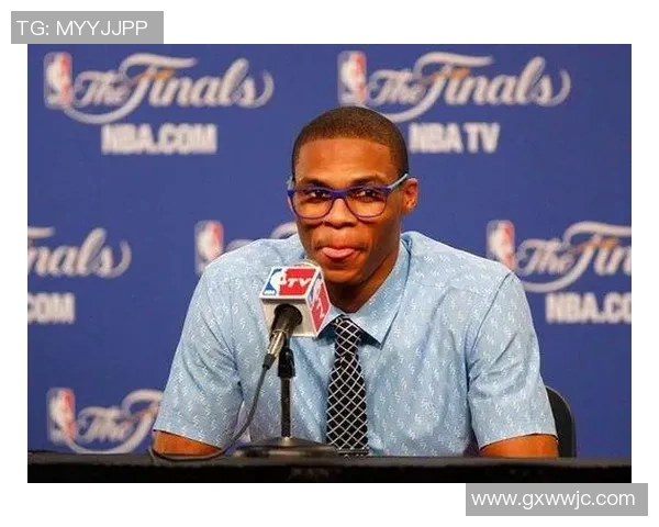 足球场上球星们的经典语录与人生哲理启示